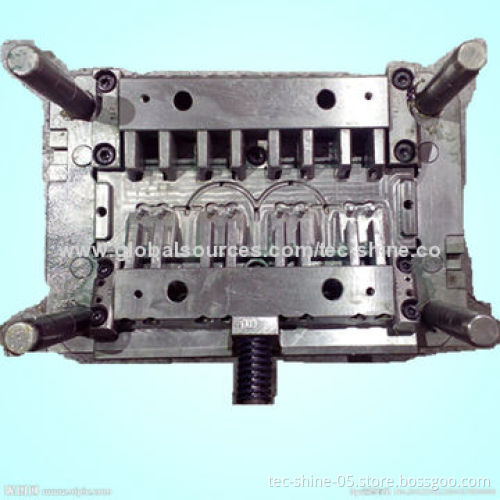LED Light Part/Injection Mold, Made of PP Material, 17 Seconds Cycle Time